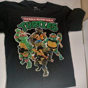 Teenage Mutant Ninja Turtles size Med black Tshirt